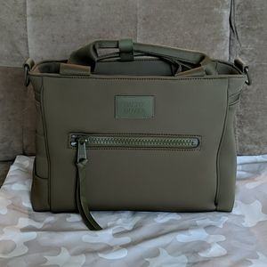 Dagne Dover Small Wade